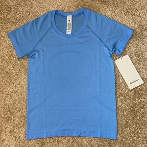 NWT Lululemon Swiftly Race Length T-Shirt - Aero Blue - Size 4 - With FREE Tote